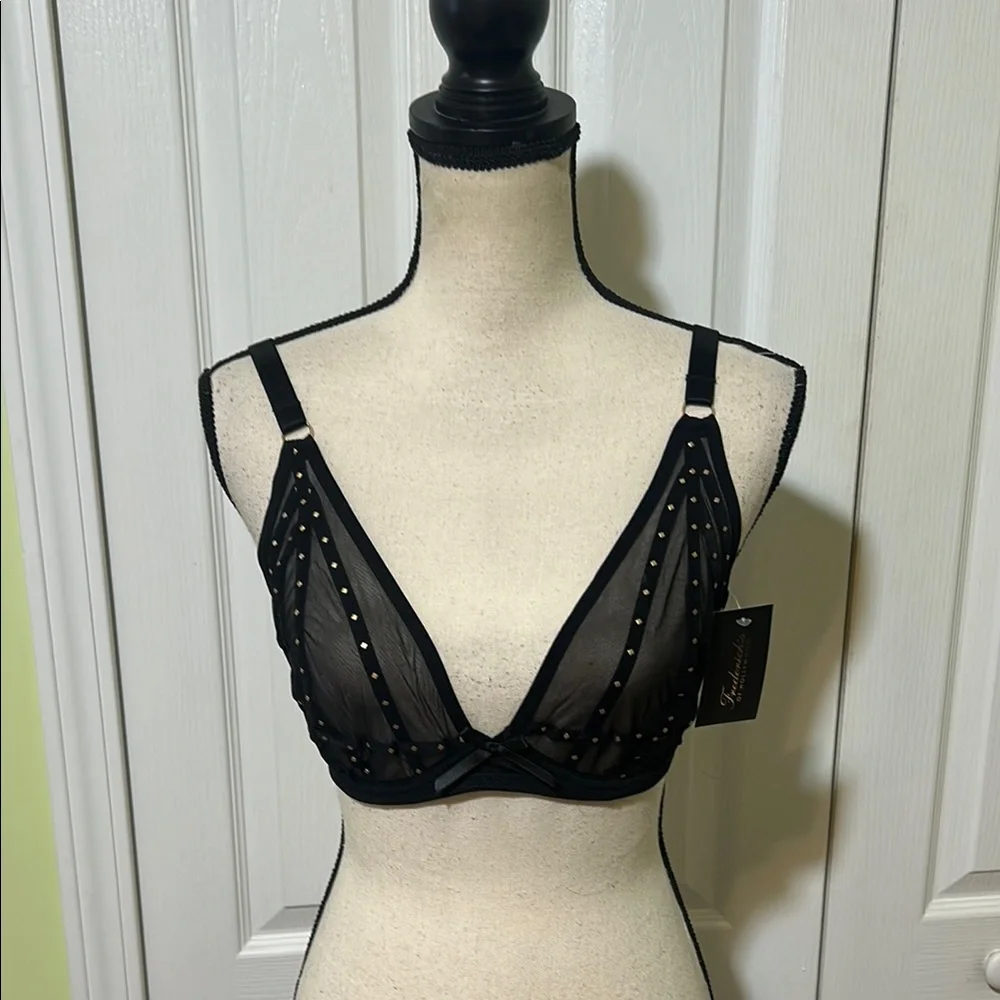 Fredericks of Hollywood Elegant Black Sheer Bra Rozlyn